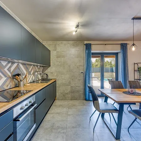 Milly Βίλα Grožnjan